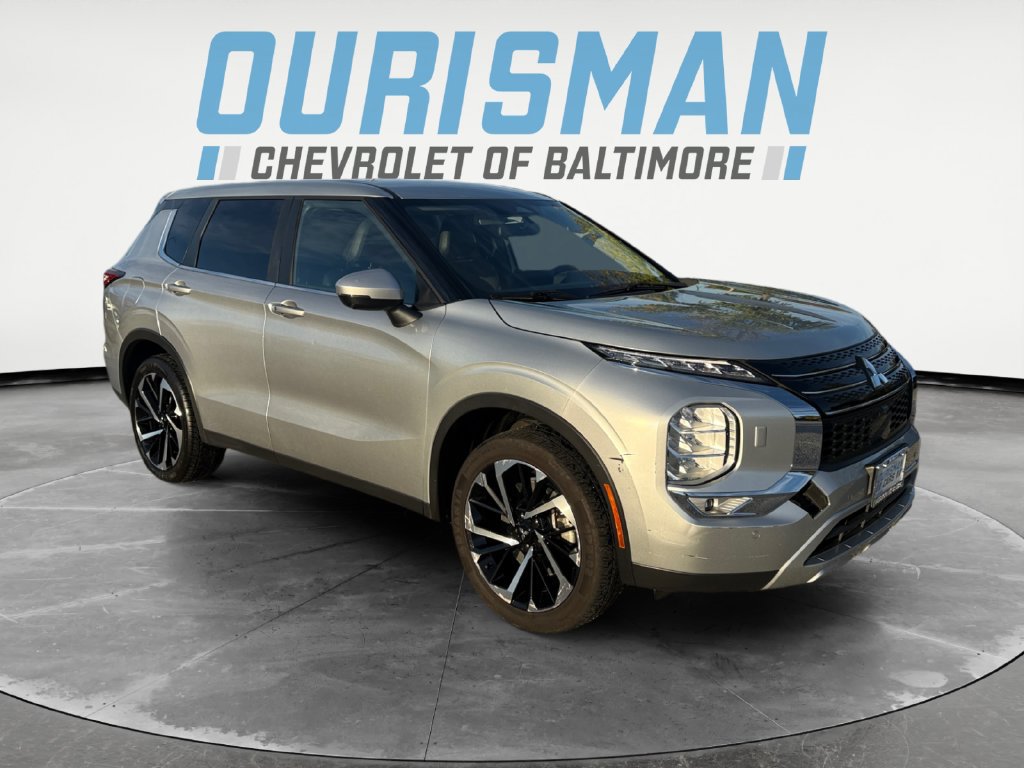 Used 2024 Mitsubishi Outlander AWD