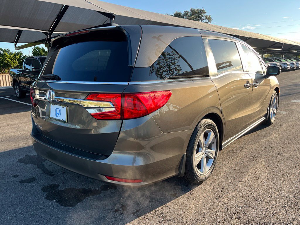 Used 2018 Honda Odyssey EX-L image 3