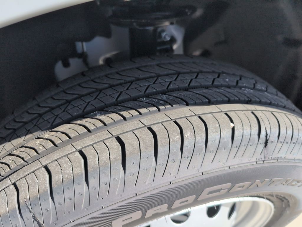 New 2026 Ford Maverick XL image 18