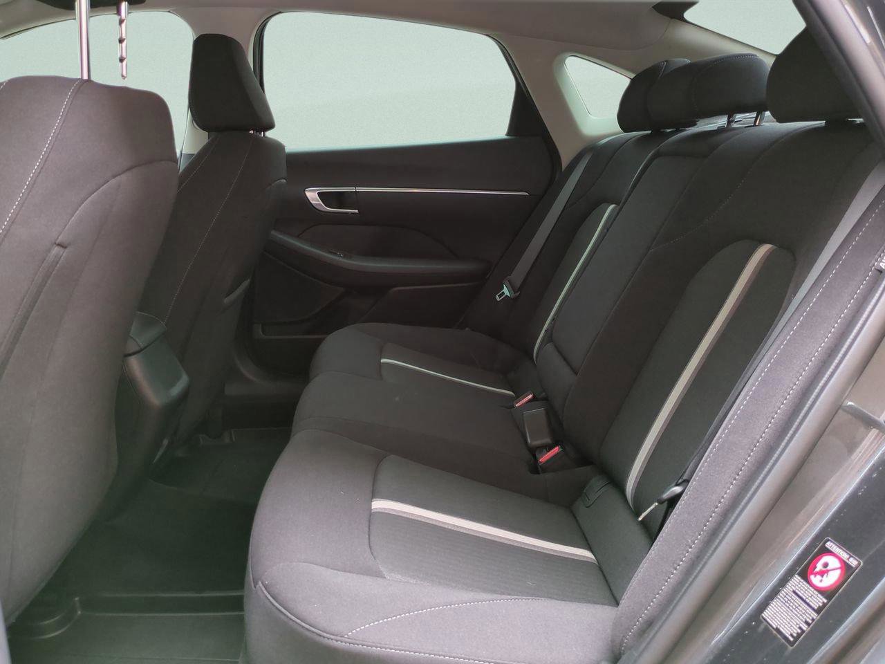 Used 2022 Hyundai Sonata SEL w/ Cargo Package image 13