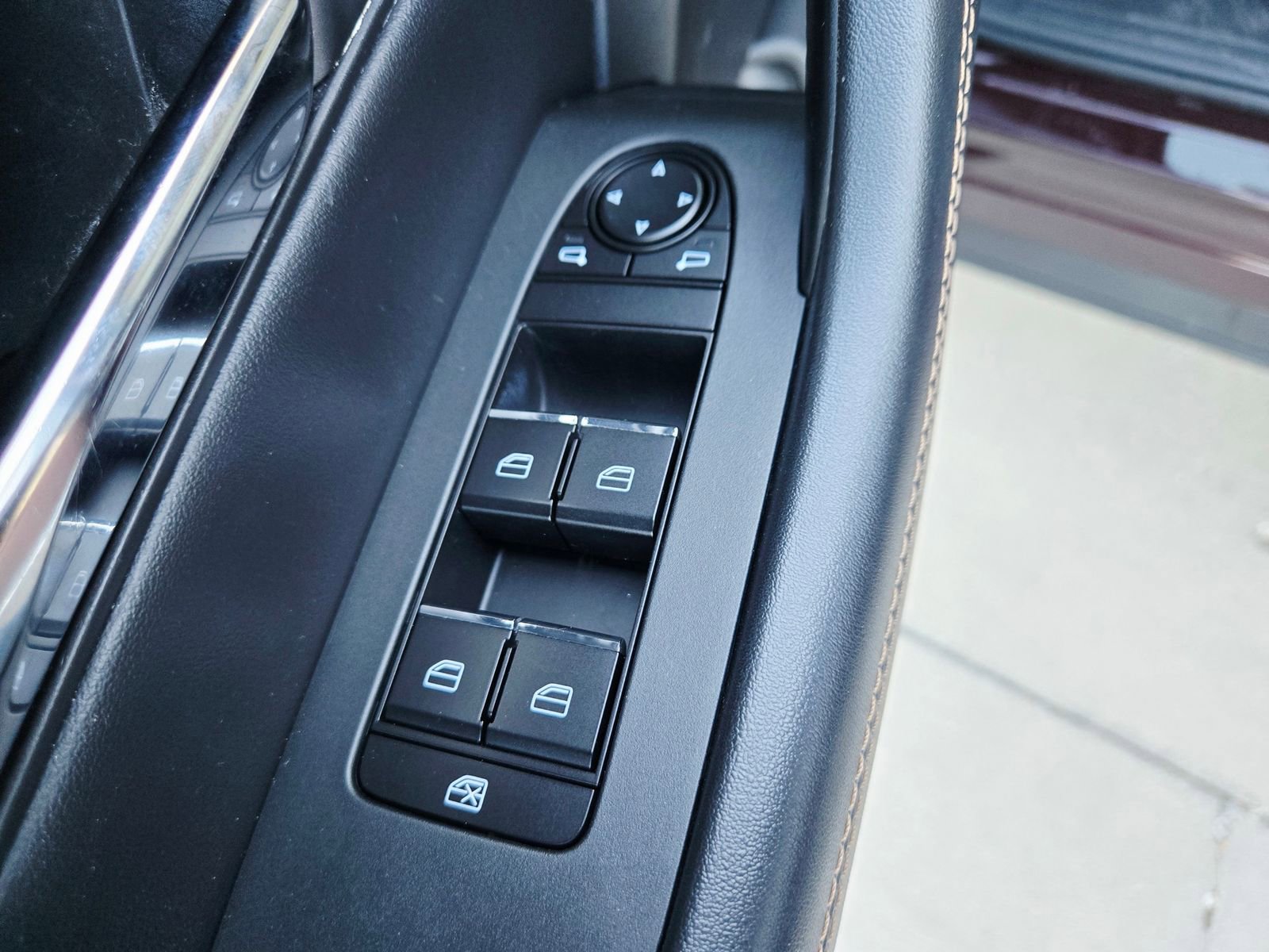 Certified 2024 MAZDA CX-90 3.3 Turbo w/ Premium Package image 32