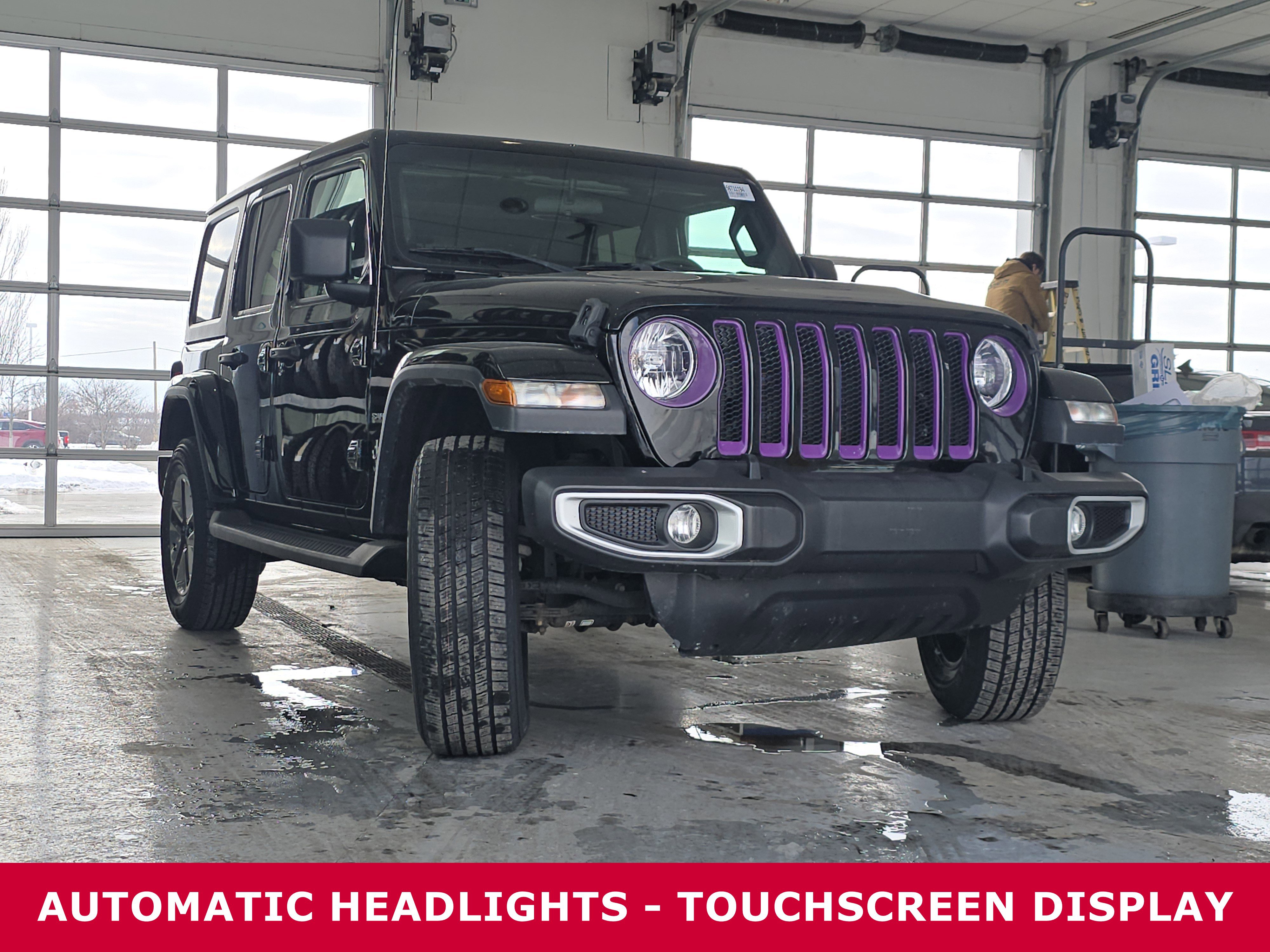 Used 2020 Jeep Wrangler Unlimited Sahara image 3