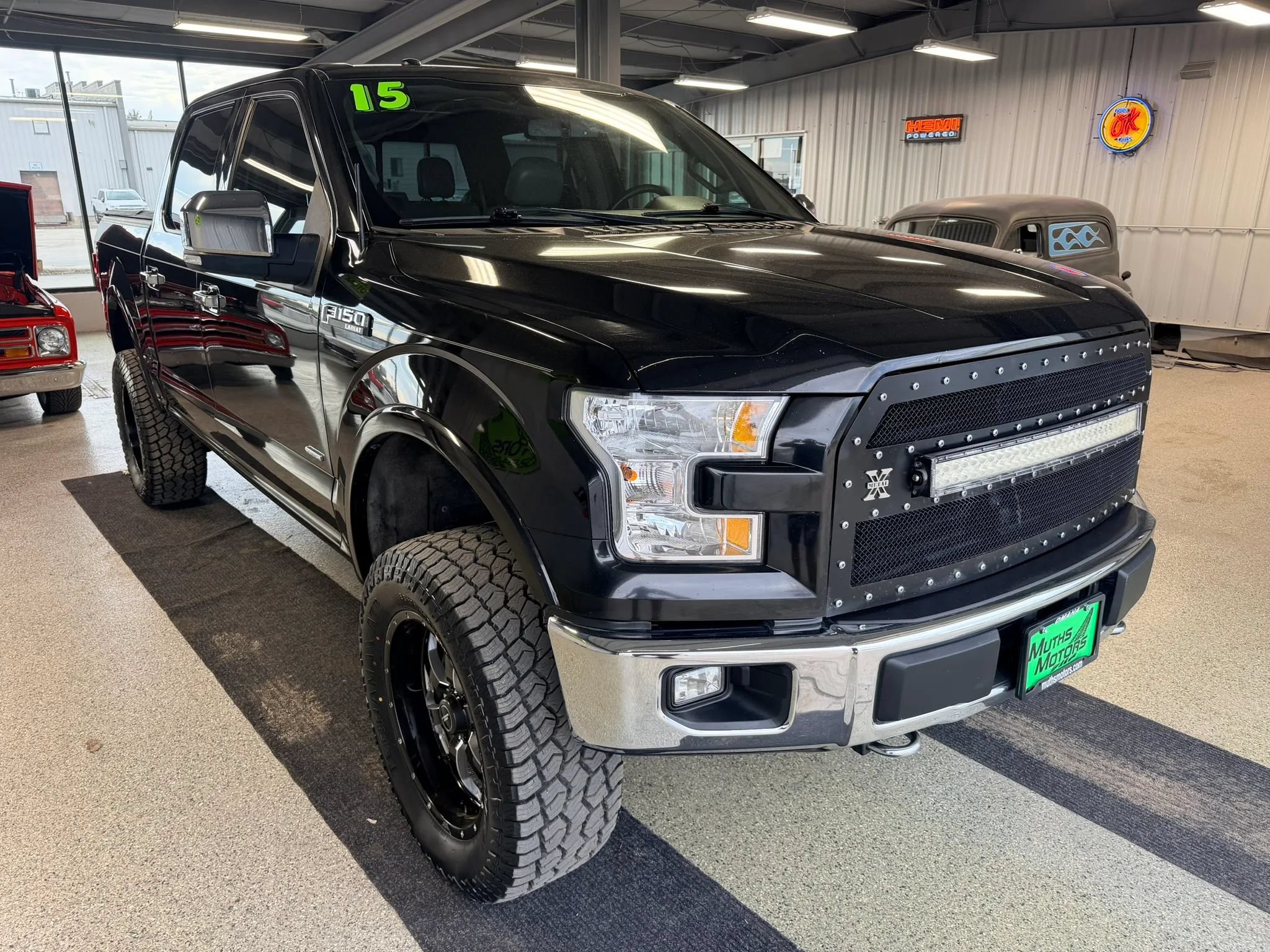 Used 2015 Ford F150 Lariat AWD/4WD image 4