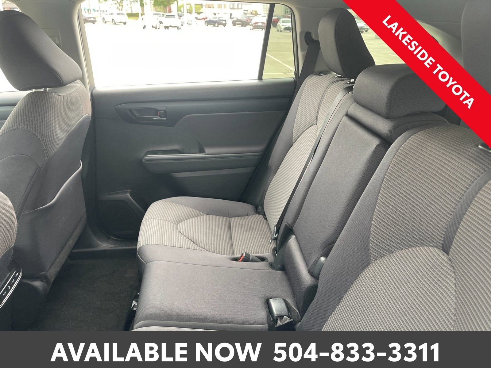 Used 2025 Toyota Highlander LE image 21