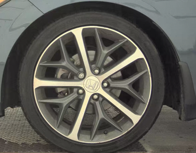 Used 2024 Honda Civic Touring image 7