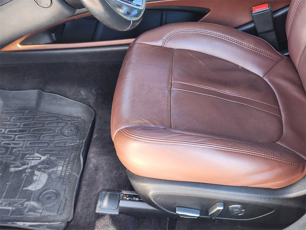 Used 2017 Lincoln MKZ Reserve w/ Climate Package image 7