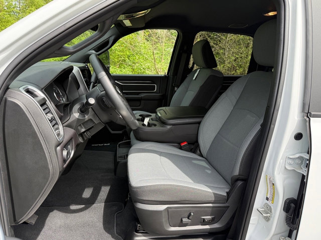 Used 2024 RAM 5500 SLT w/ Quick Order Package 27G SLT image 11