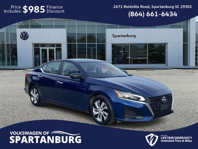 Used 2024 Nissan Altima 2.5 S image 1