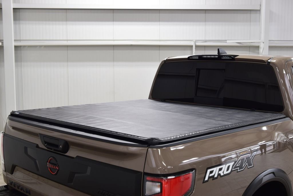 Used 2024 Nissan Titan PRO-4X w/ Pro-4x Convenience Package image 21