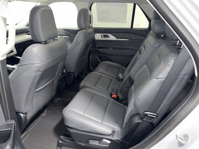 New 2026 Ford Explorer Active w/ Active Comfort Package image 33