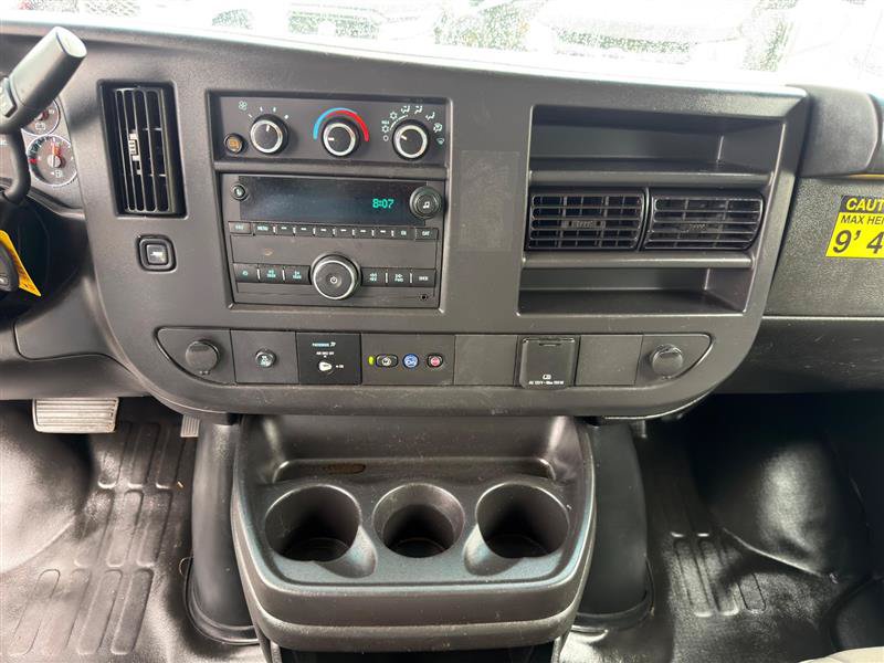 Used 2024 Chevrolet Express 3500 w/ Power Convenience Package RWD image 15