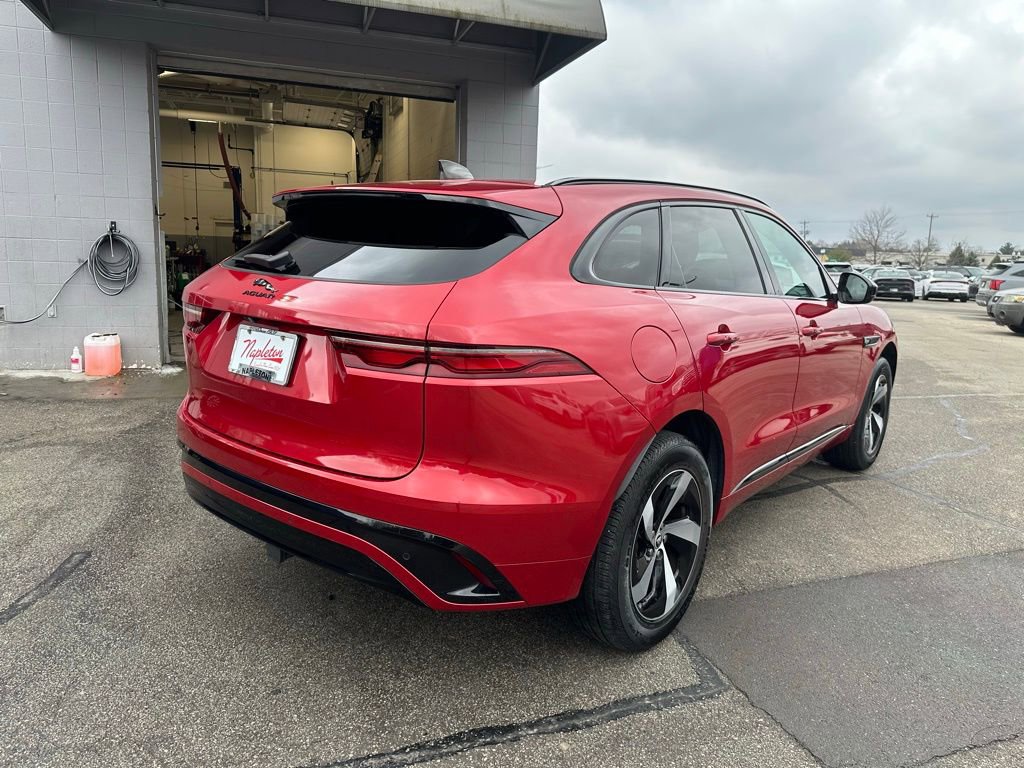 Used 2024 Jaguar F-PACE R-Dynamic S image 7