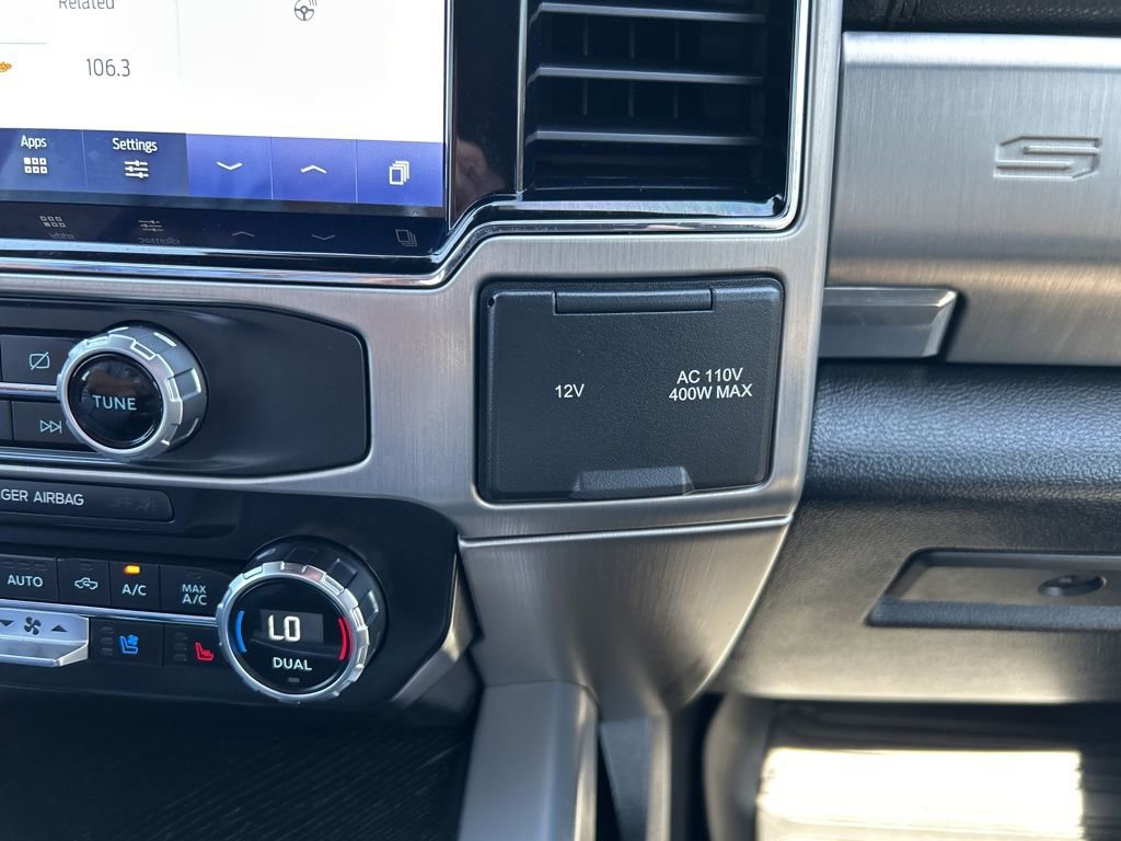 Used 2022 Ford F450 Platinum w/ FX4 Off-Road Package image 30