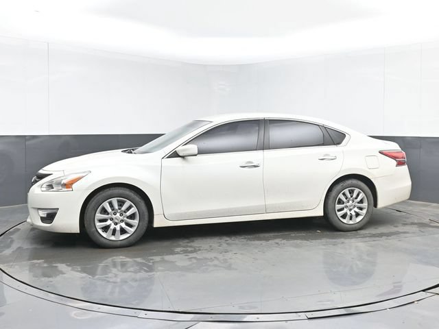 Used 2014 Nissan Altima 2.5 S FWD image 6