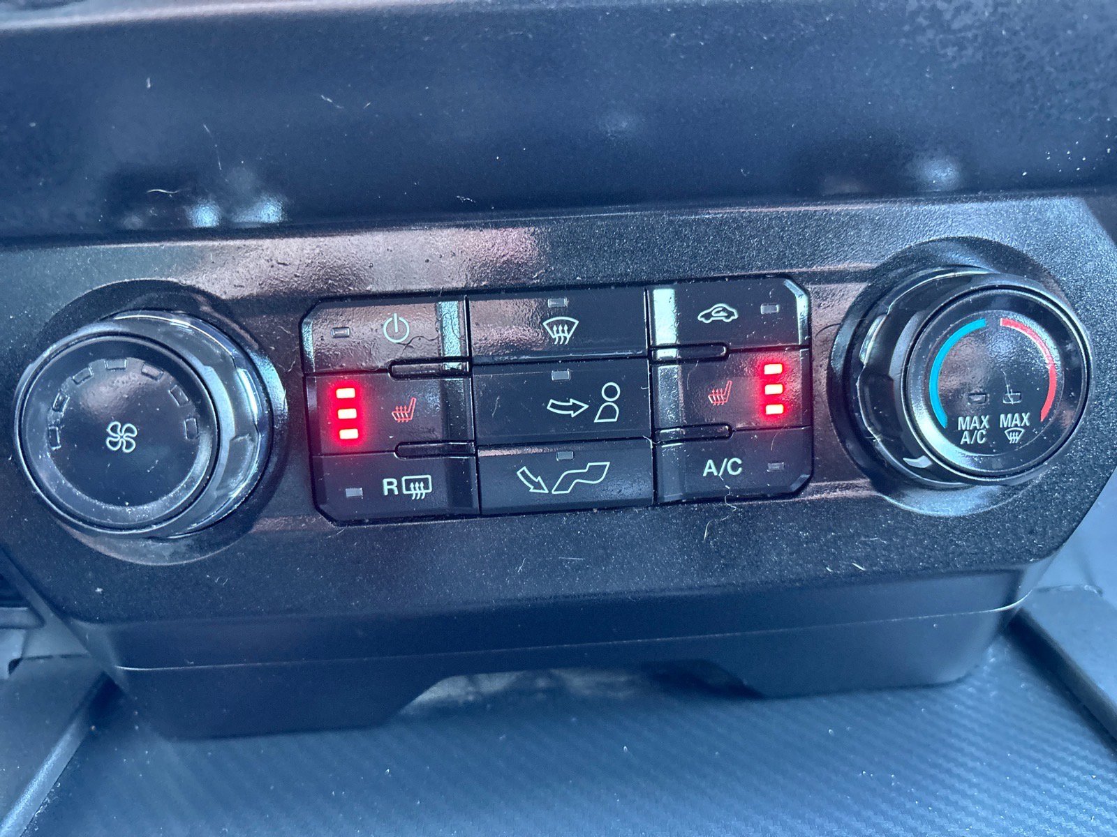 Used 2019 Ford F150 XLT w/ Equipment Group 302A Luxury image 30