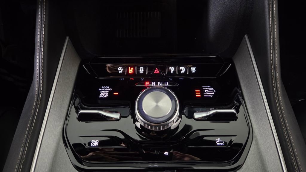 New 2026 Jeep Grand Wagoneer Limited image 26