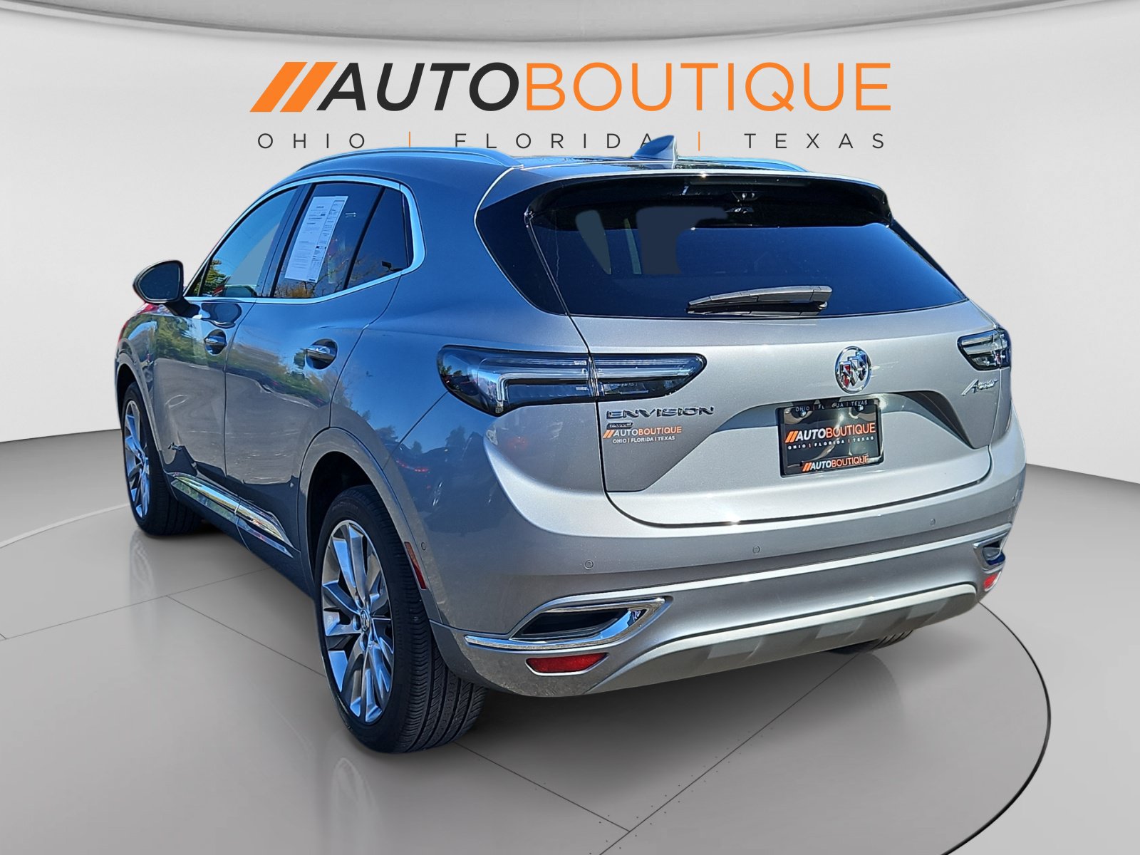 Used 2023 Buick Envision Avenir AWD/4WD image 3