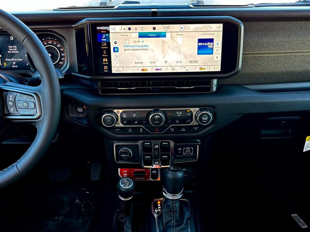 New 2026 Jeep Gladiator Sport image 13