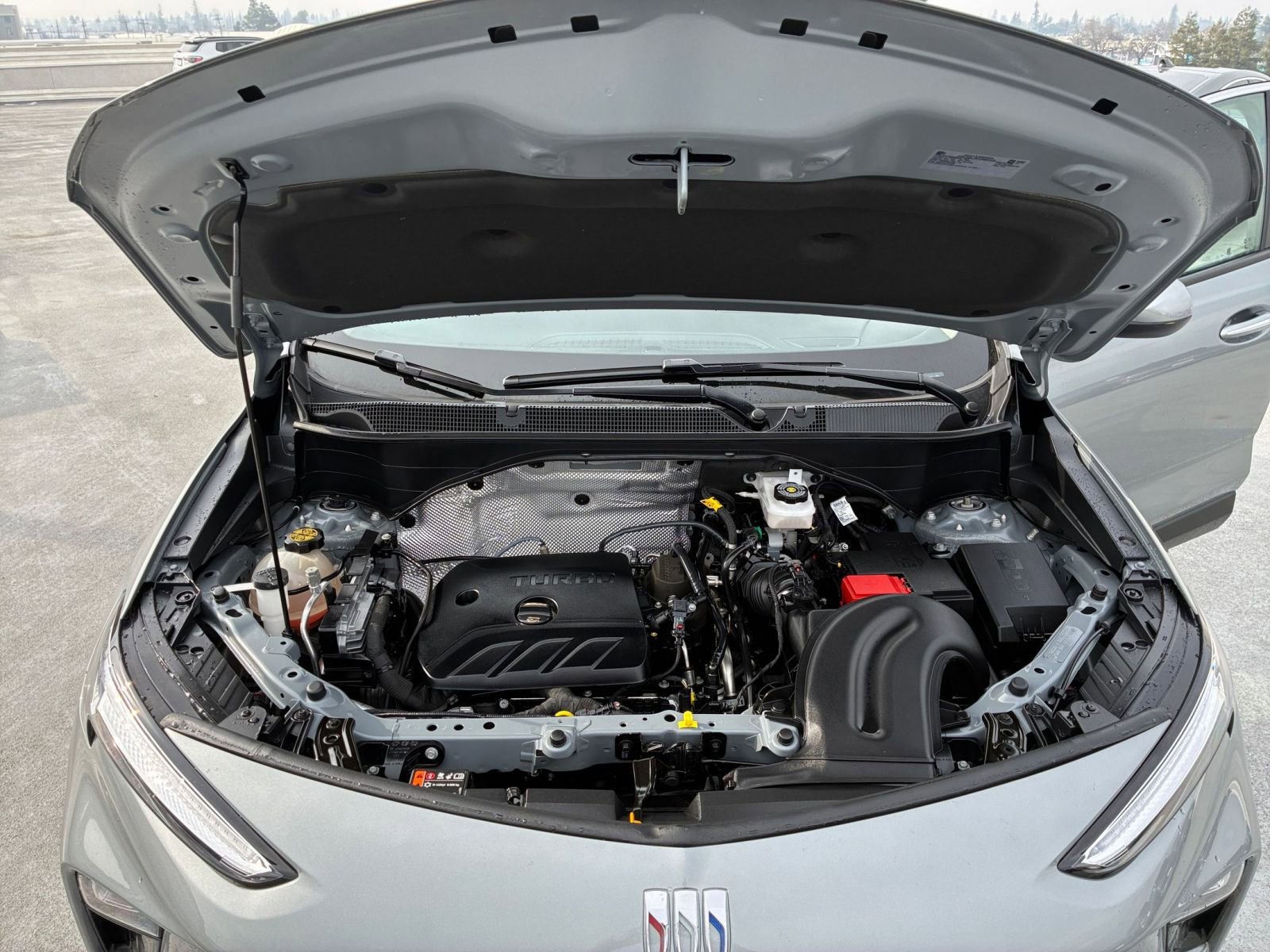 Used 2025 Buick Encore GX Preferred image 29