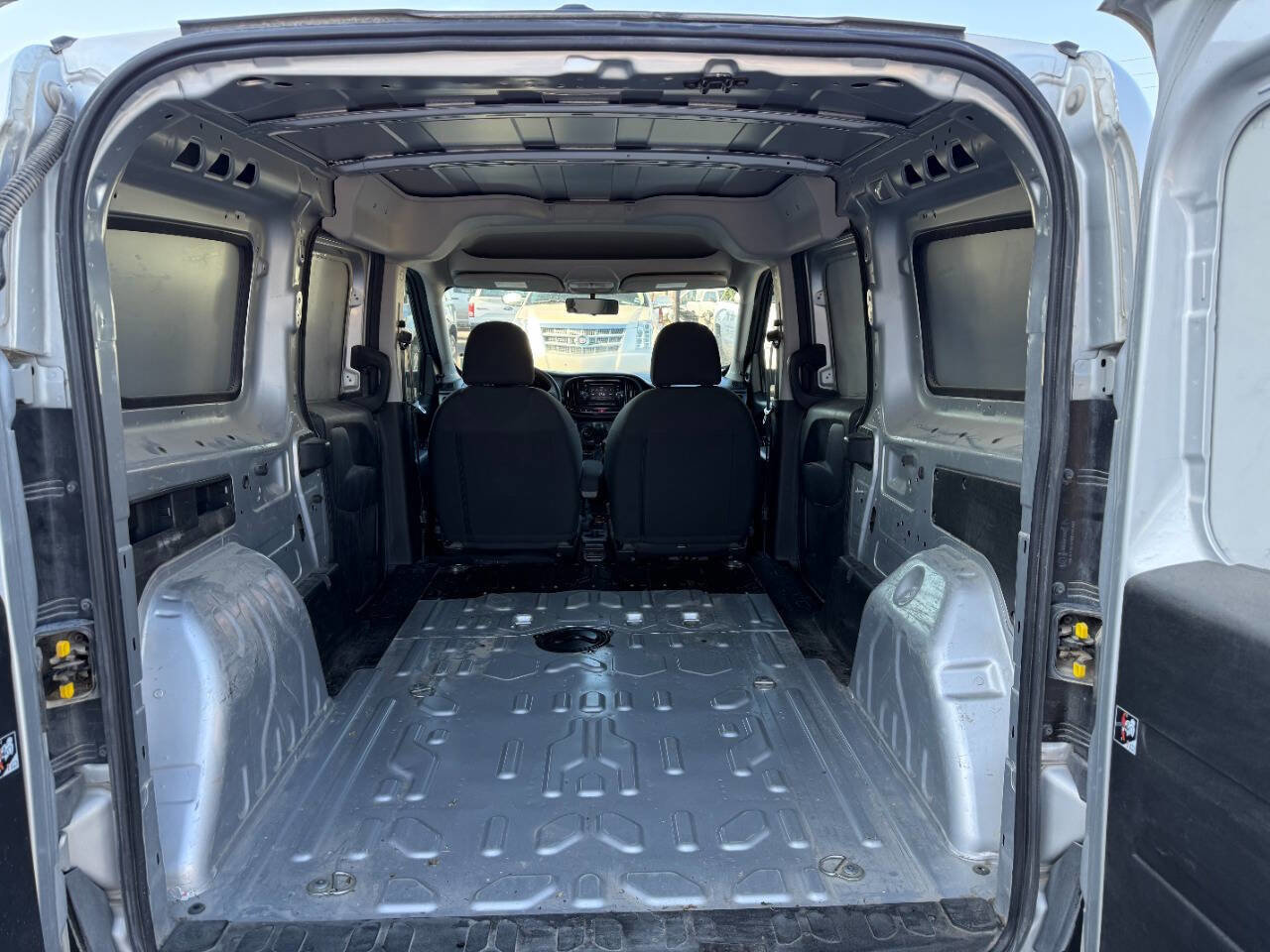 Used 2019 RAM ProMaster City Tradesman FWD image 5