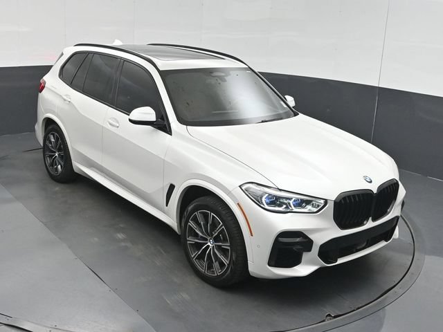 Used 2023 BMW X5 M50i w/ Executive Package AWD/4WD image 45