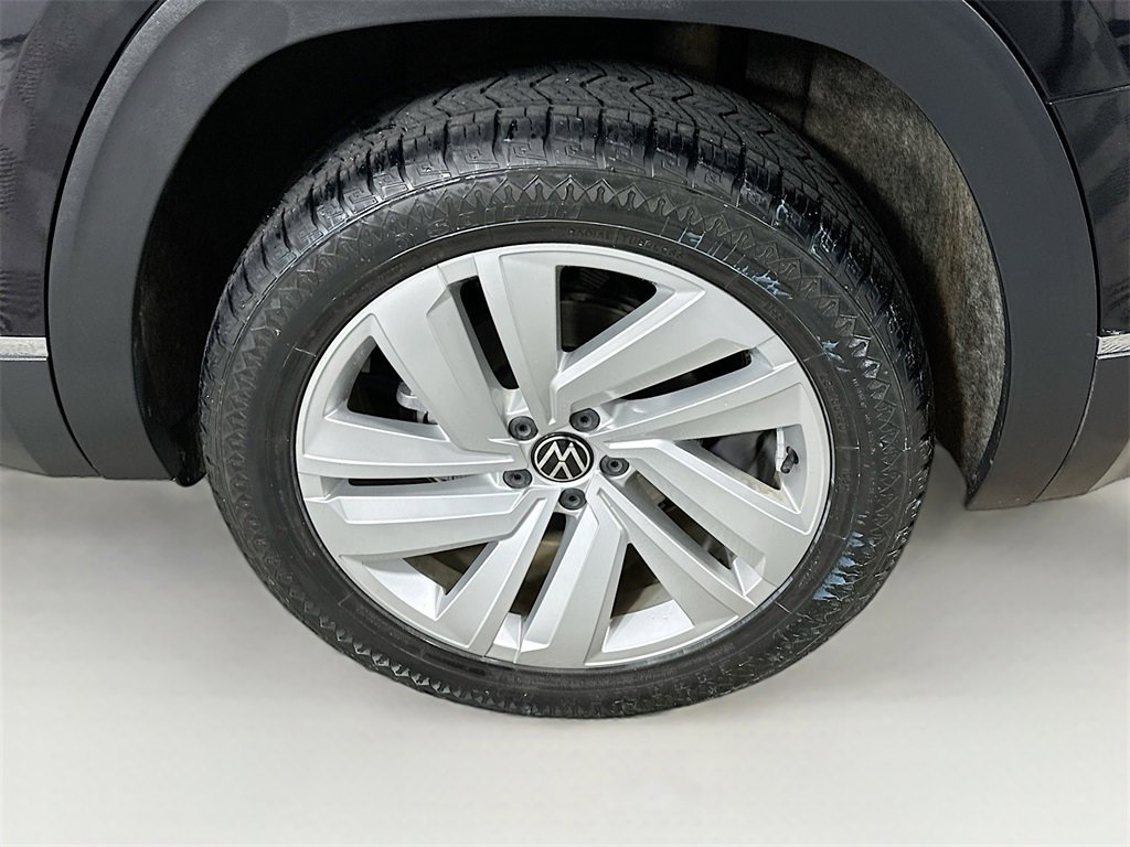 Certified 2021 Volkswagen Atlas SEL image 25