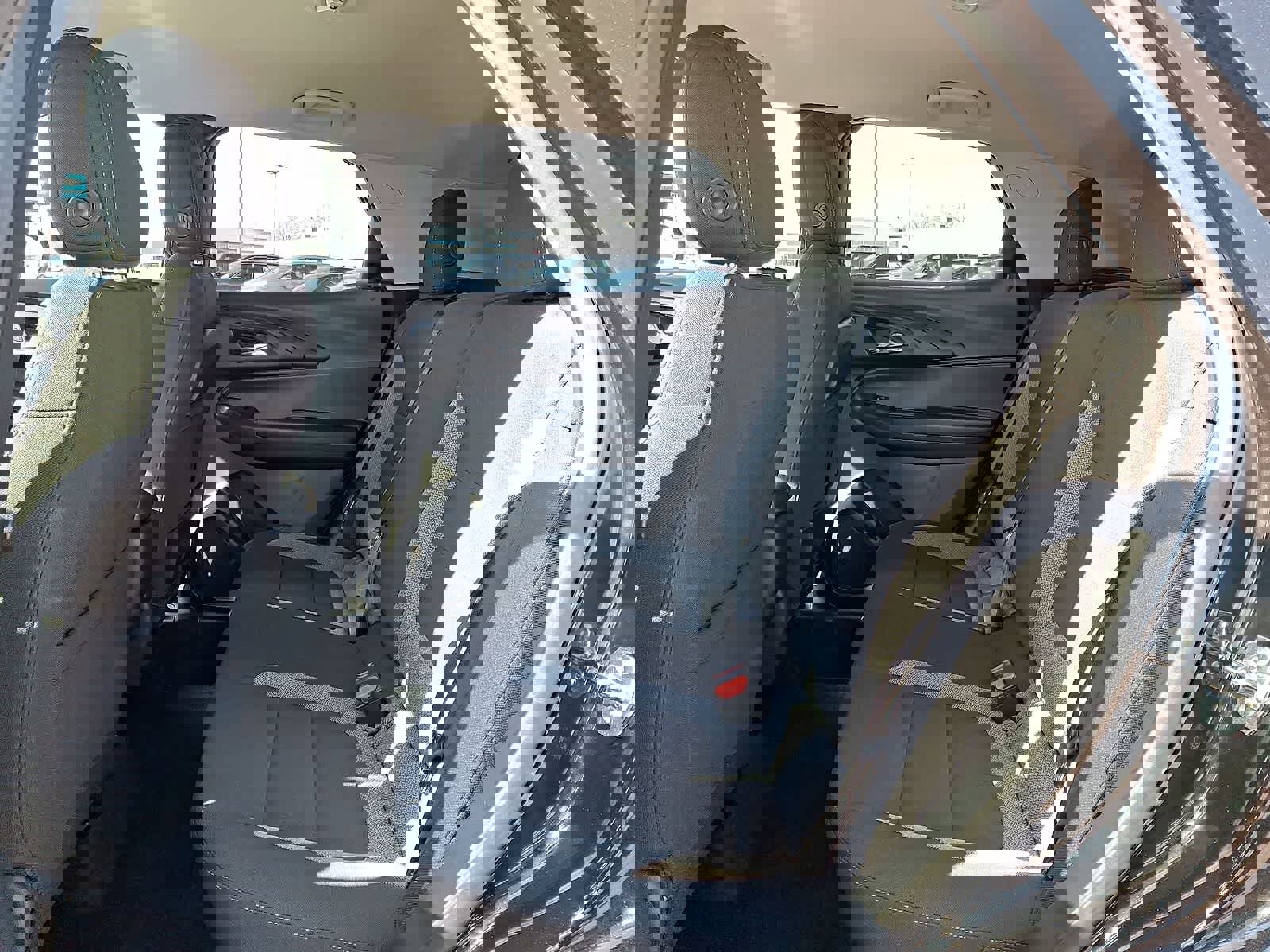 Certified 2026 Chevrolet TrailBlazer LT w/ Driver Confidence Package image 28