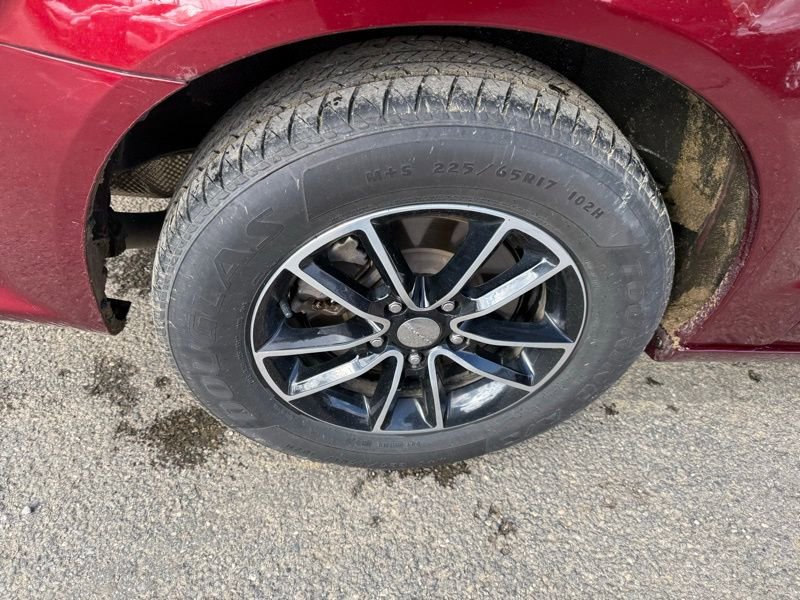 Used 2018 Dodge Grand Caravan SXT w/ Driver Convenience Group image 15