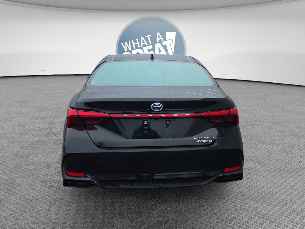 Used 2021 Toyota Avalon Limited w/ Advanced Safety Package image 5
