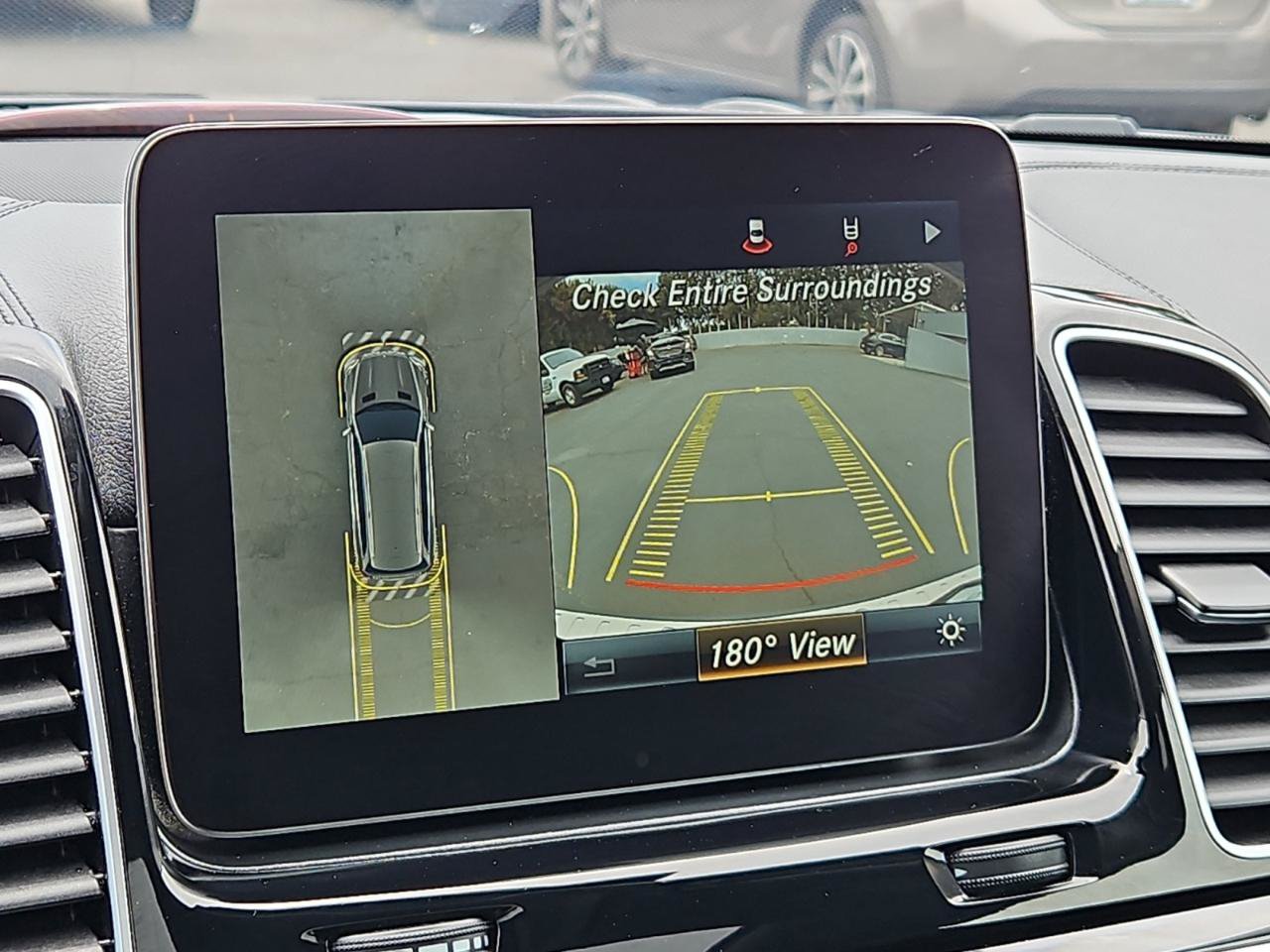 Used 2017 Mercedes-Benz GLS 550 4MATIC image 28