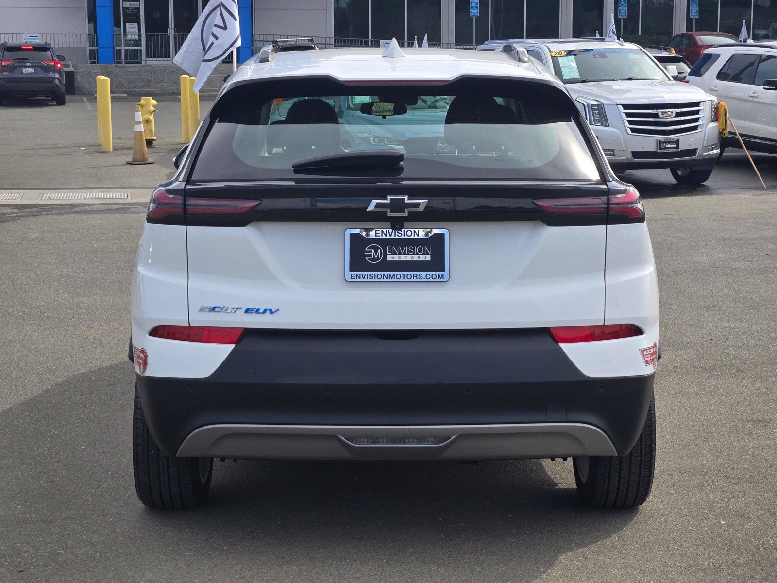 Used 2023 Chevrolet Bolt EUV LT w/ Driver Confidence Package FWD image 6