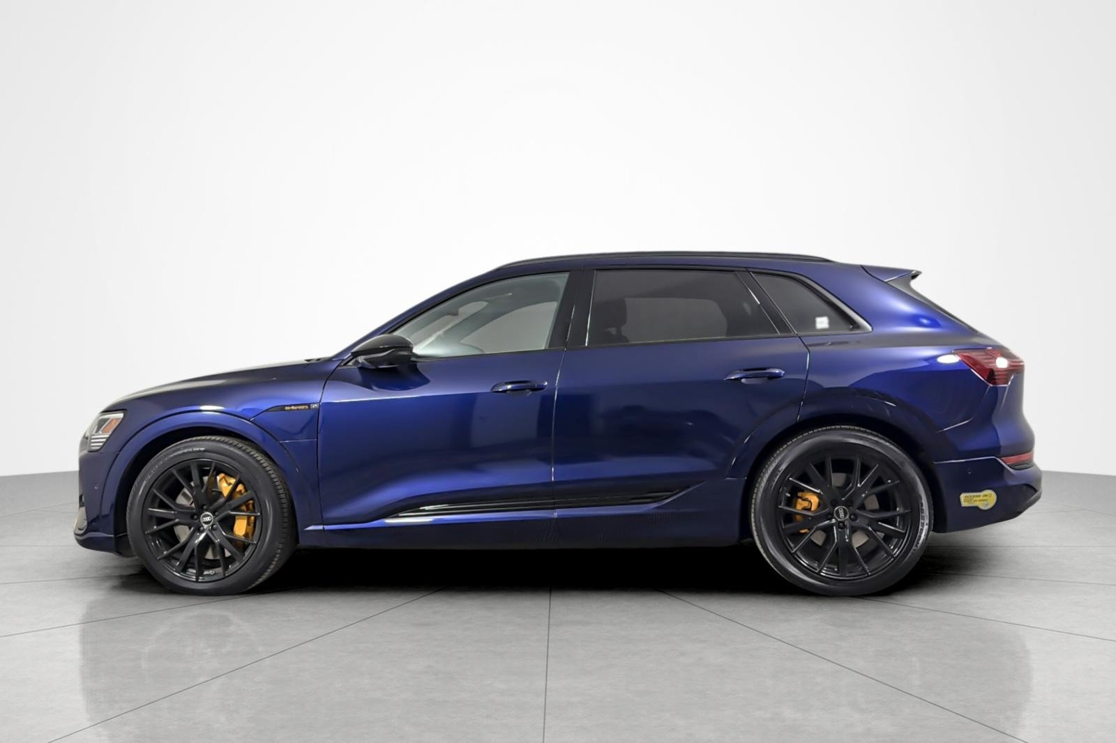 Used 2022 Audi e-tron Chronos AWD/4WD video 2