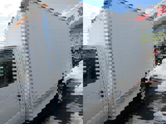 Used 2012 Ford E-350 and Econoline 350 Super Duty w/ PWR Locks & Windows Group image 24