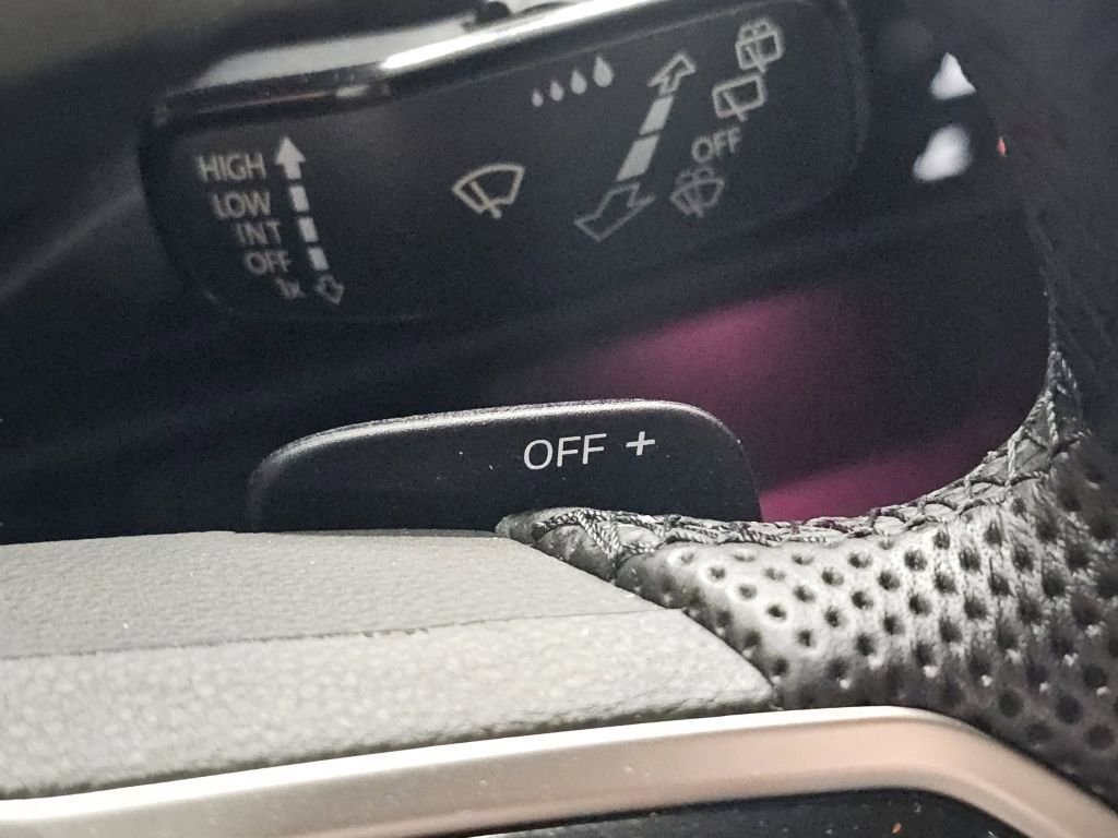 Used 2022 Volkswagen GTI Autobahn image 18