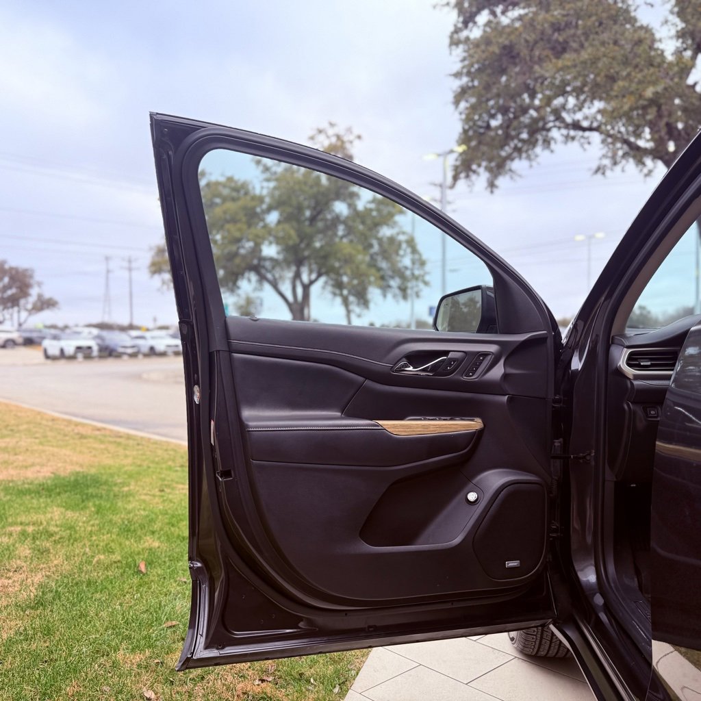 Used 2019 GMC Acadia Denali w/ Technology Package image 30