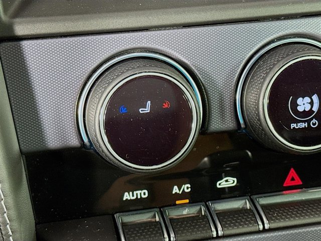 Used 2023 Jaguar F-TYPE R image 23