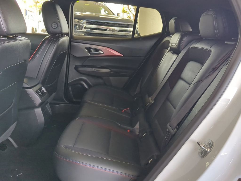 Used 2024 Chevrolet Equinox EV RS image 26