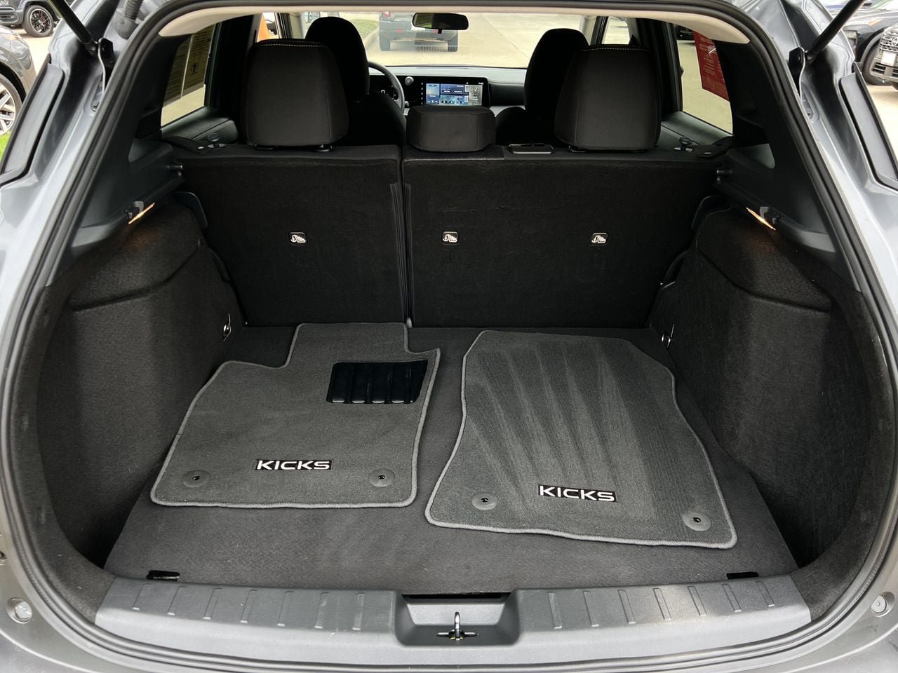 Used 2025 Nissan Kicks SV w/ Charging Package AWD/4WD image 25