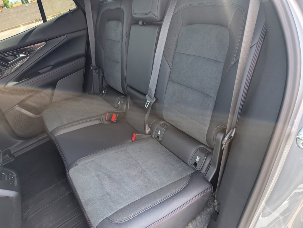 New 2025 Chevrolet Blazer EV RS image 13