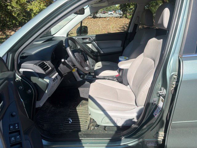 Used 2016 Subaru Forester 2.5i Limited w/ Popular Package #2 AWD/4WD image 20
