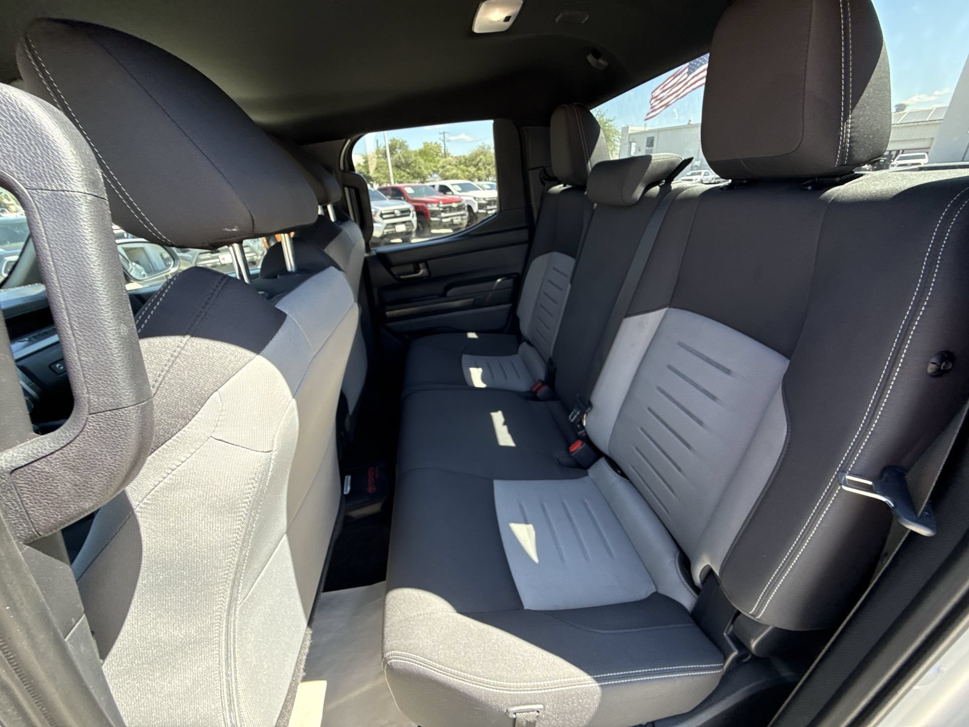 Certified 2025 Toyota Tacoma TRD Off-Road AWD/4WD image 25
