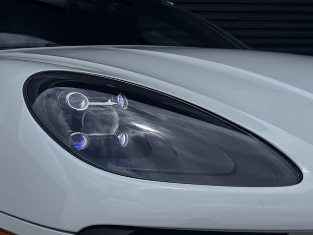 Certified 2020 Porsche Macan AWD/4WD image 12