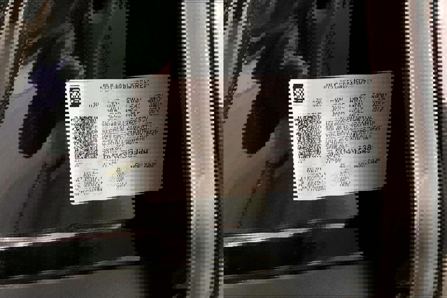 Used 2025 Buick Enclave Preferred AWD/4WD image 31