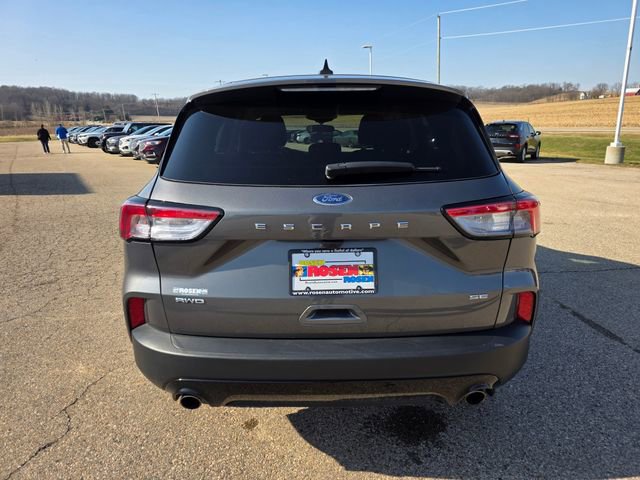 Used 2022 Ford Escape SE w/ SE Sport Appearance Package image 28