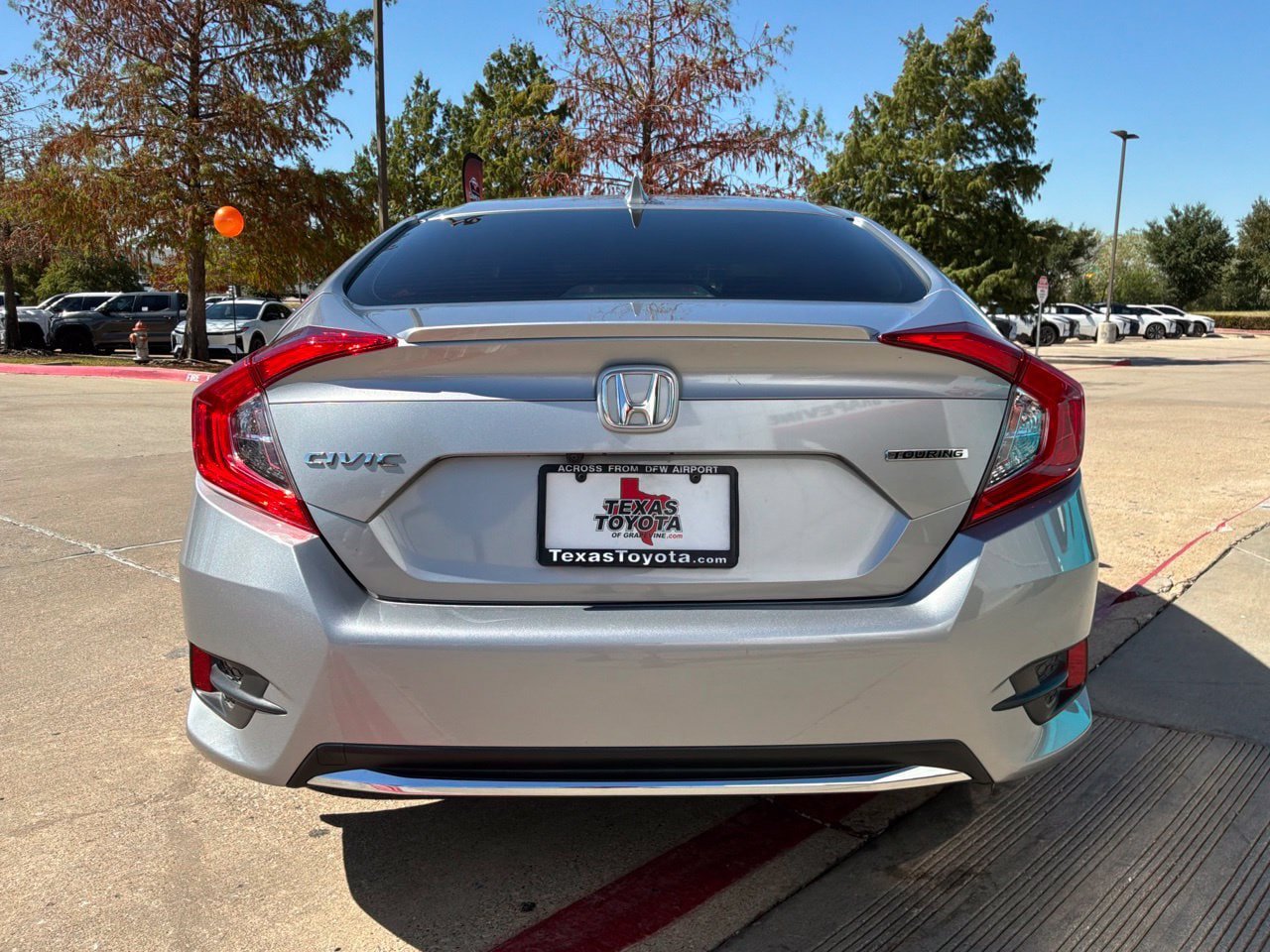Used 2019 Honda Civic Touring image 7