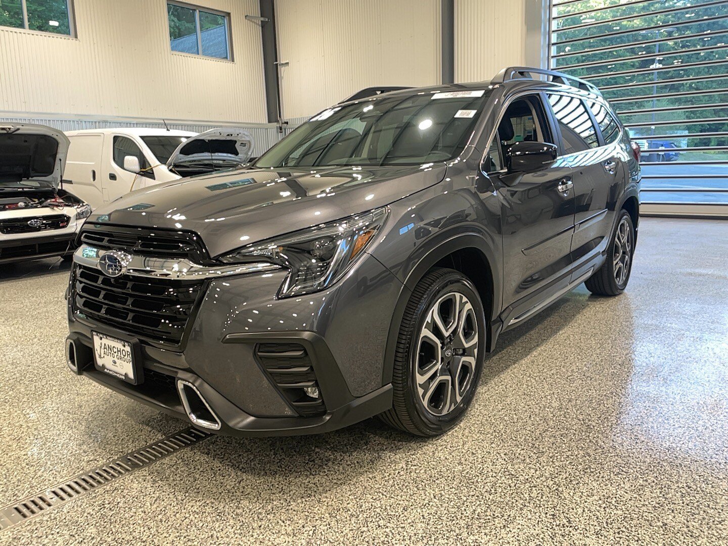 Used 2025 Subaru Ascent Touring AWD/4WD image 5