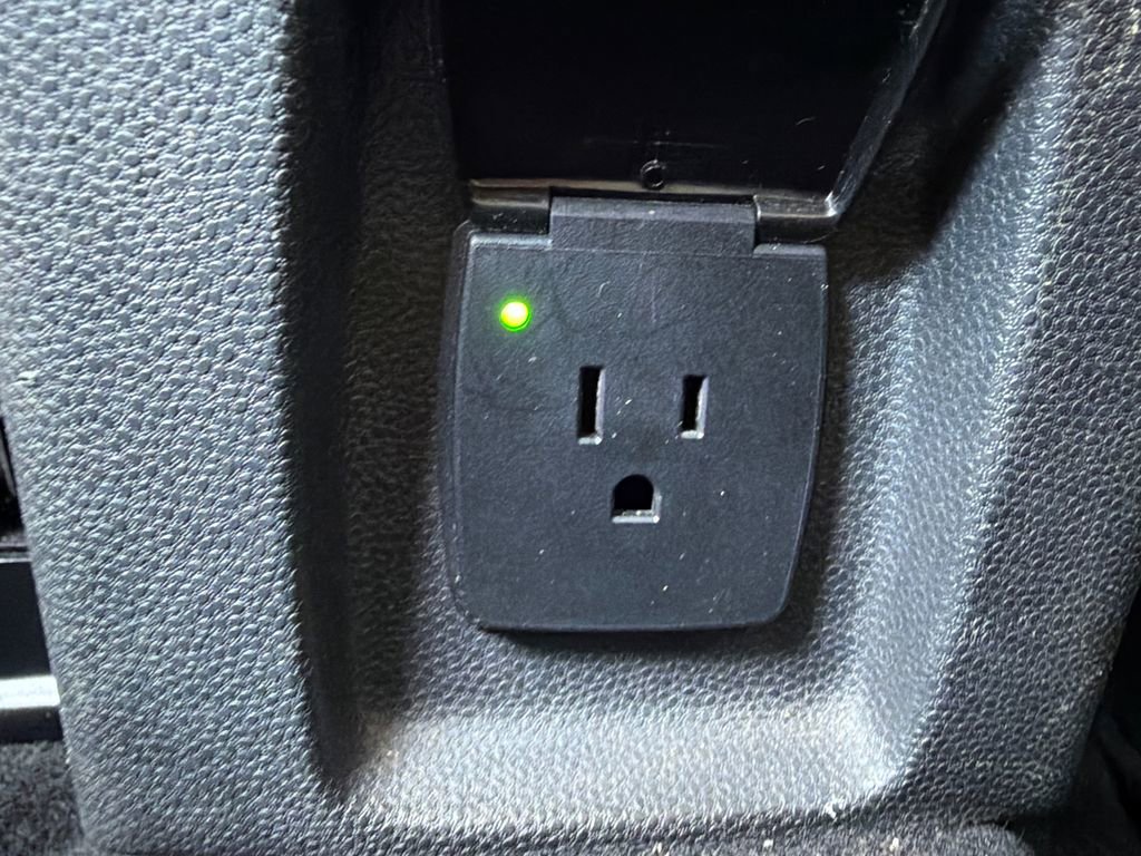 Used 2018 Ford EcoSport Titanium FWD image 22