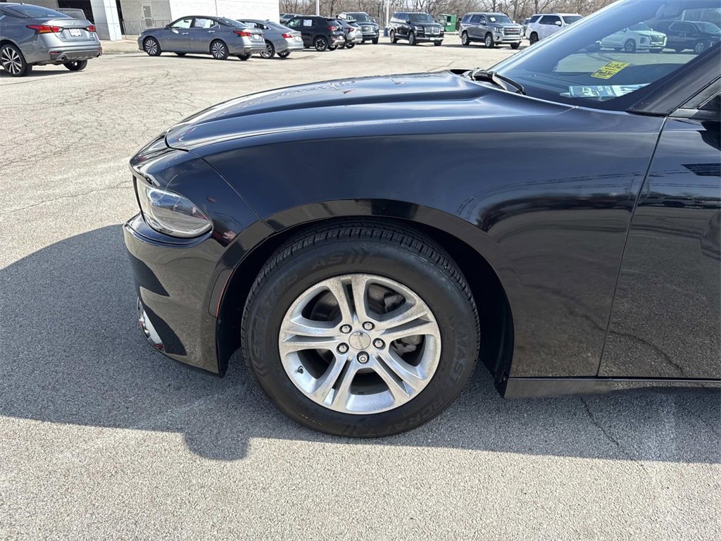 Used 2022 Dodge Charger SXT w/ Driver Convenience Group image 29
