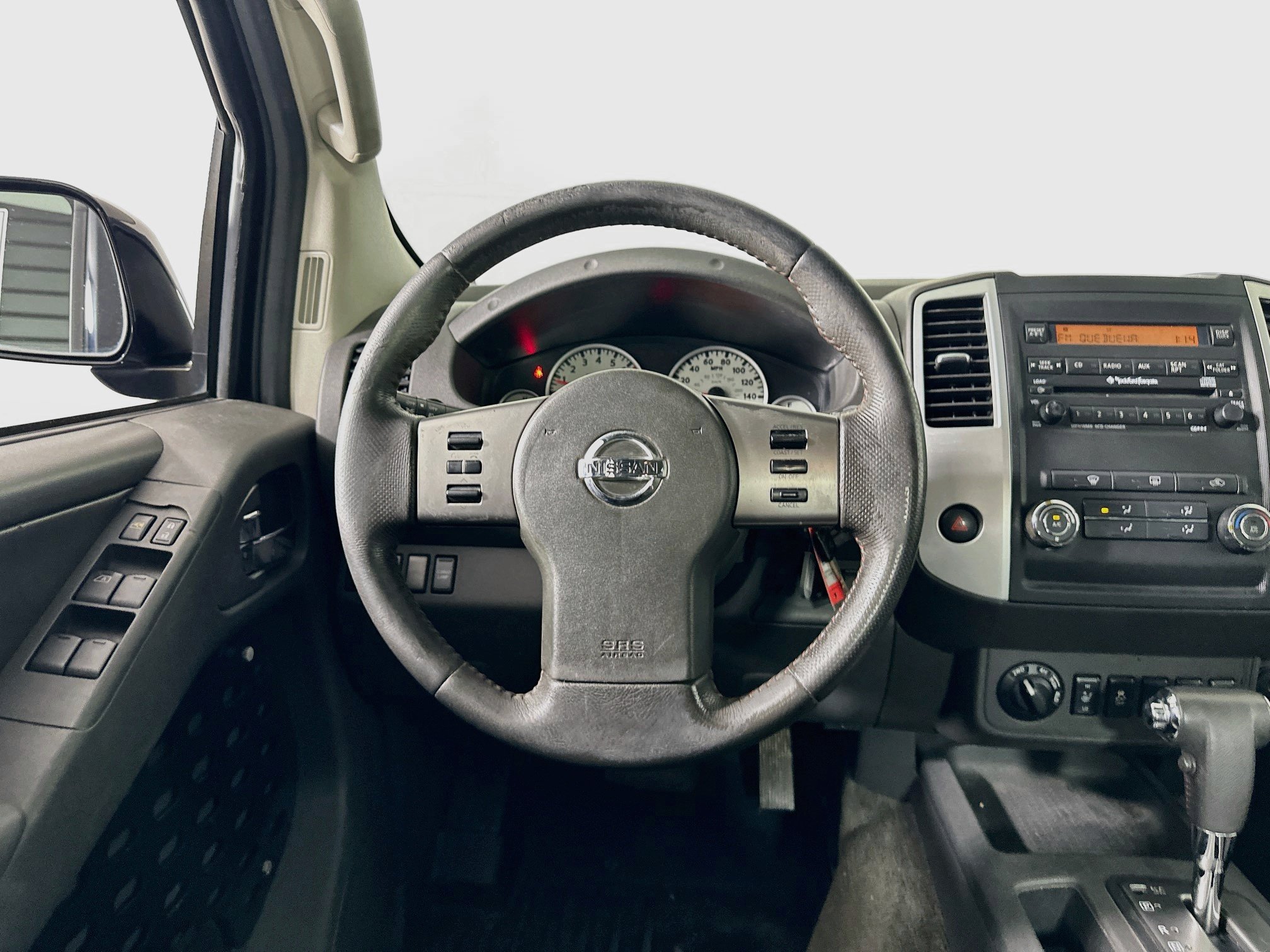 Used 2012 Nissan Frontier PRO-4X w/ Pro-4x Luxury Pkg AWD/4WD image 17