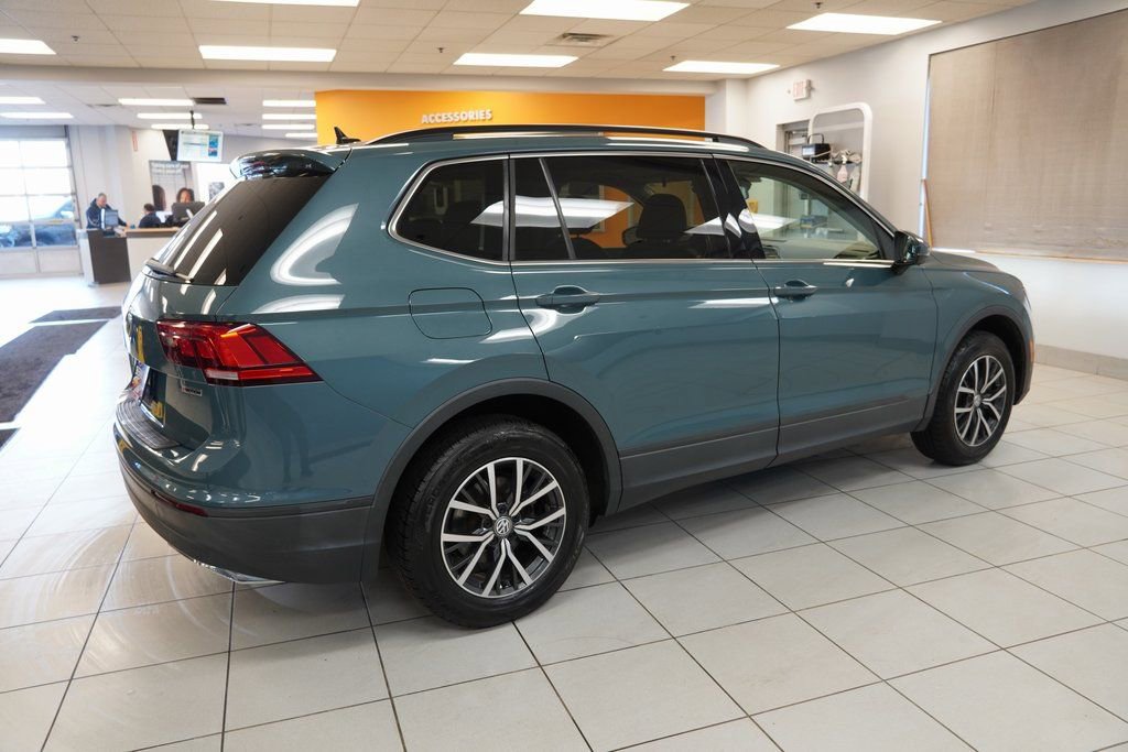 Used 2019 Volkswagen Tiguan S image 12